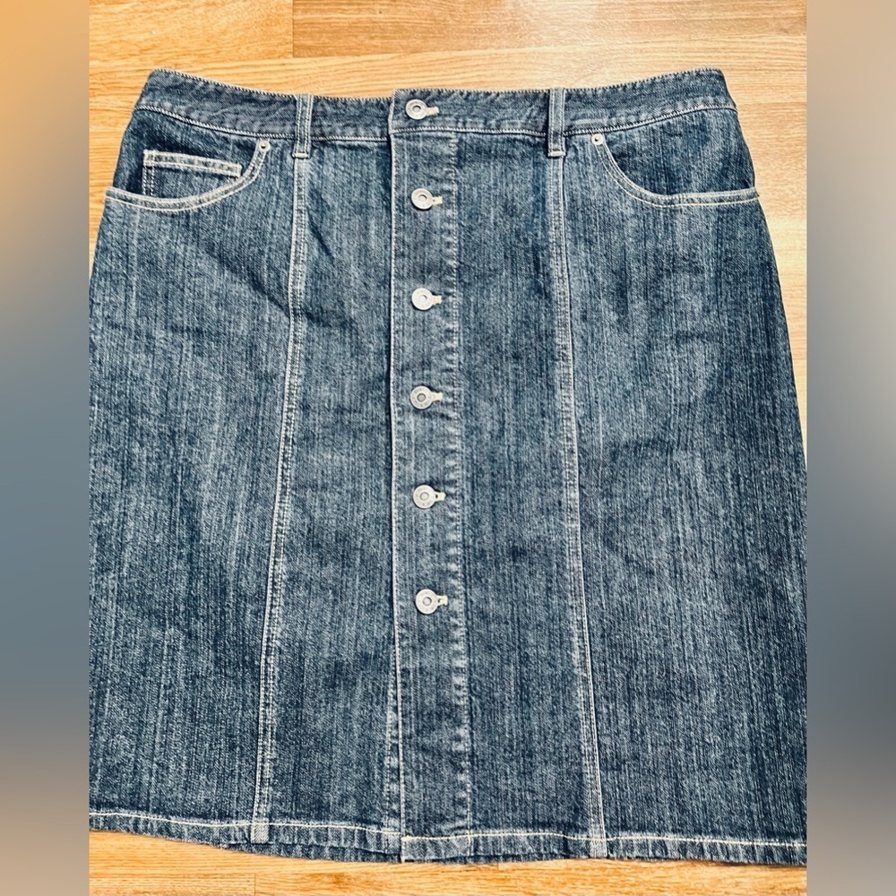Talbots button front denim jean mini skirt Stretch Cotton/spandex Pockets 18 EUC